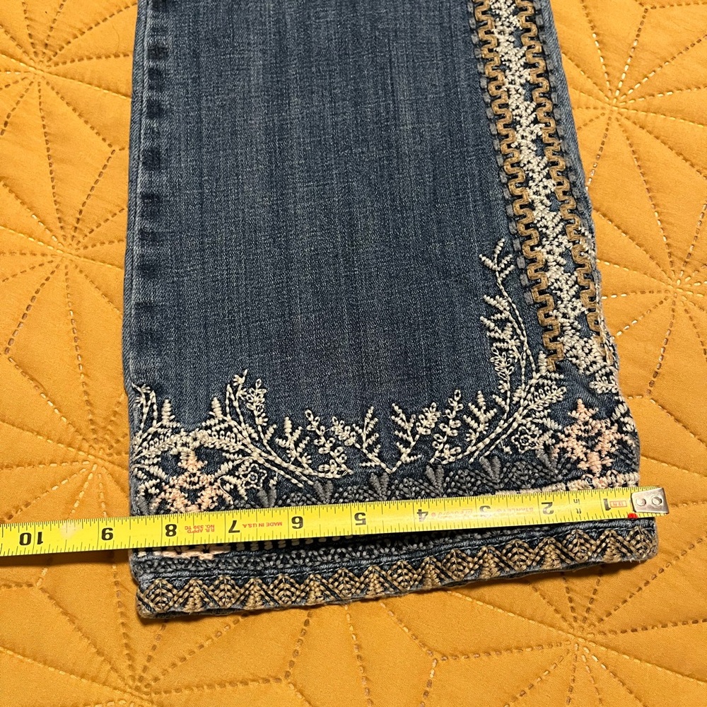 Laurie Felt Blue Curvy Bootcut Jeans with Embellished Sides - Picture 4 of 5